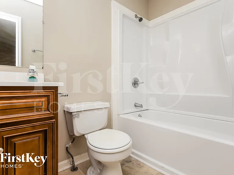 2701 Chadwick Ln NW — Photo 13