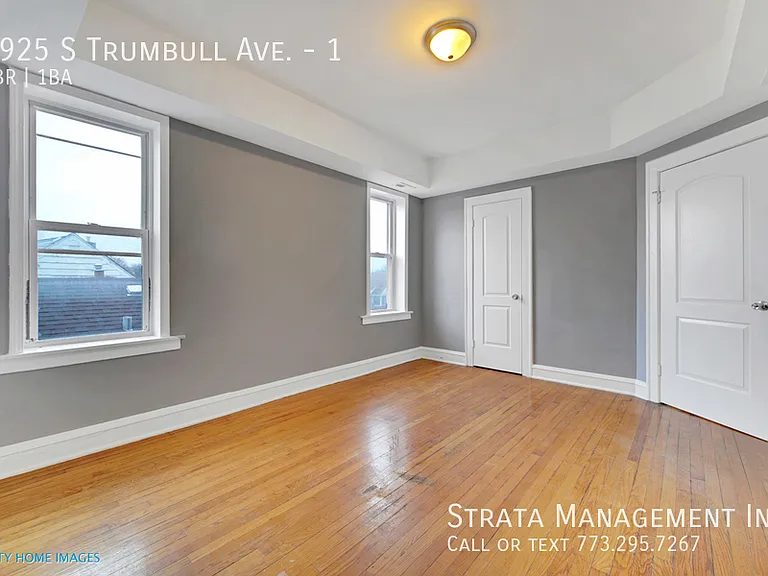 7925 S Trumbull Ave #1 — Photo 5