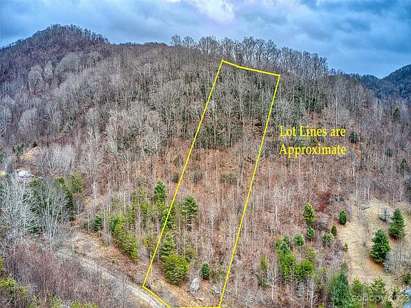 2nd image of 66 Kates Meadow Ln #66