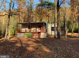 1801 New Lancaster Valley Rd, Milroy, PA 17063