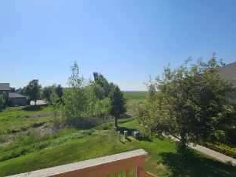 835 Forestglen Dr #6H — Photo 11