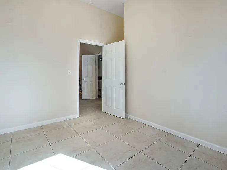 33140 Olive St — Photo 30