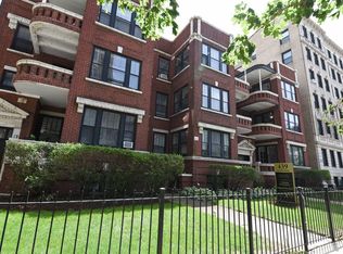 441 W Melrose St #C2, Chicago, IL 60657