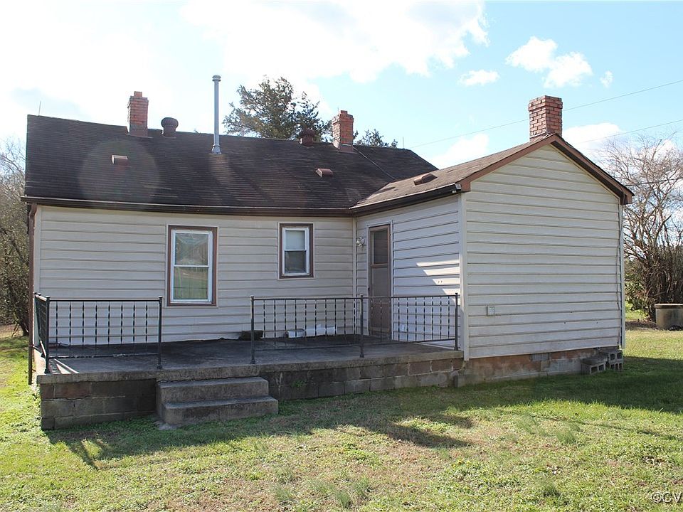 2nd image of 13211 Spain Dr