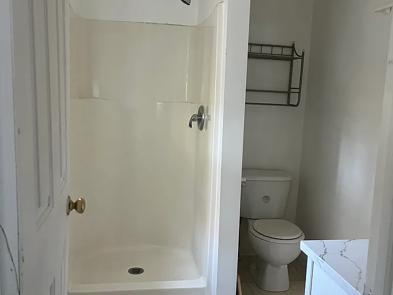 171 Sherman Ave #2 — Photo 10