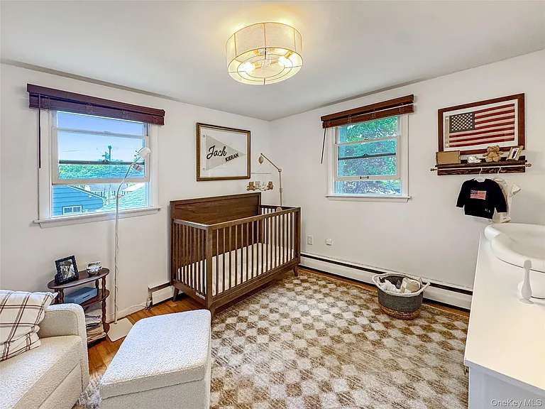 98 Frederick Ave — Photo 21