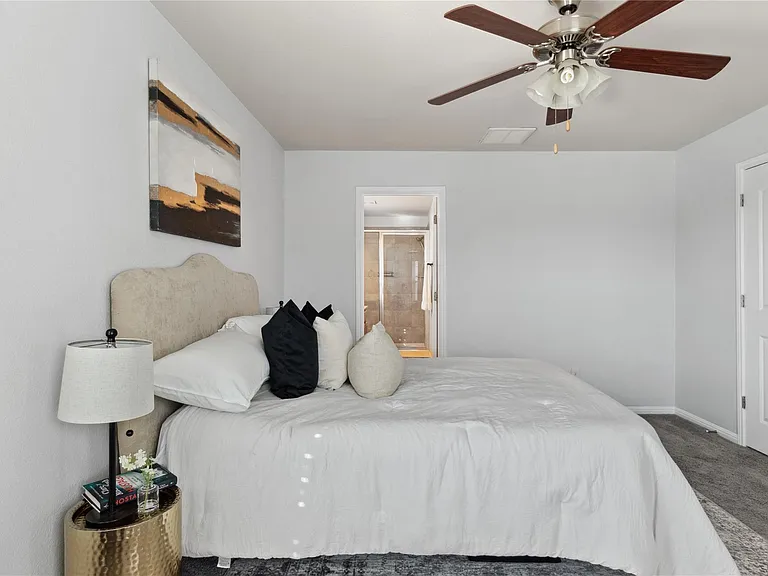208 Callahan Ln — Photo 20