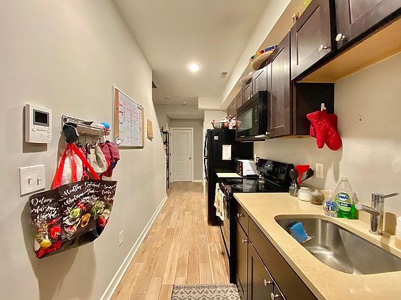3rd image of 2020 N Carlisle St #B