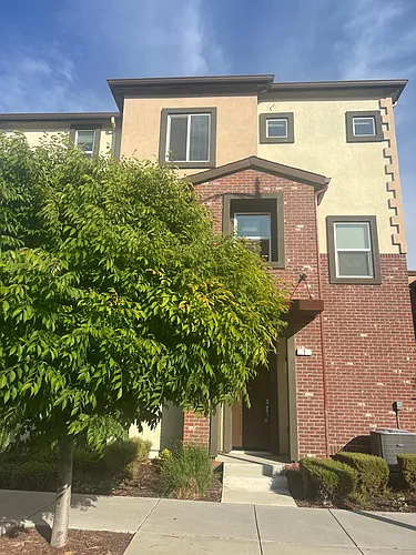 1033 Gabbiano Ln #1 Photo 1