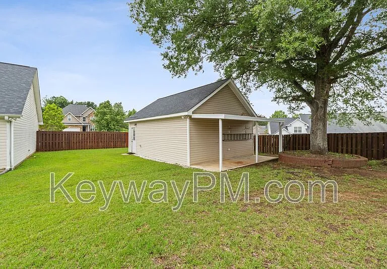 4858 High Meadows Dr — Photo 25