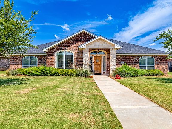 4th image of 4933 Red Oak Ln