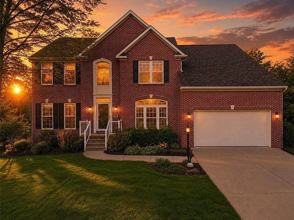 1st image of 153 Hunter Dr