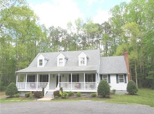 11754 Old Stage Rd, North Dinwiddie, VA 23805