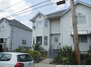 63 Seneca St, Staten Island, NY 10310