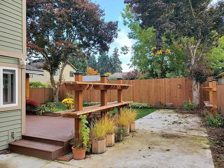 14290 SW Hall Blvd — Photo 17