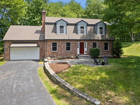 7 Christy Heights, Old Saybrook, CT 06475