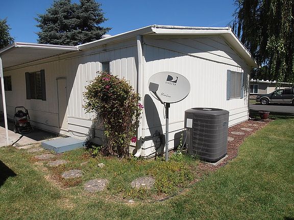 5th image of 866 SE Mockingbird Dr