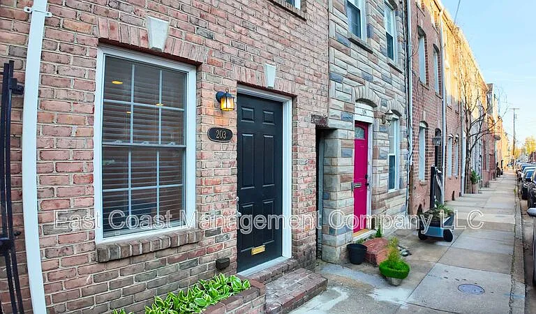 203 S Regester St — Photo 26