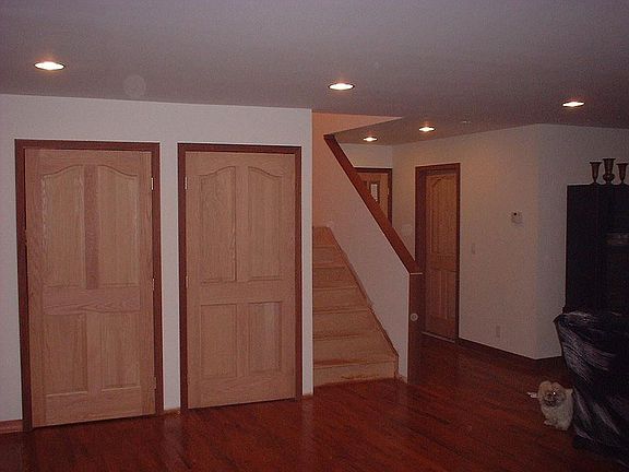 OAK DOORS,FLOORS