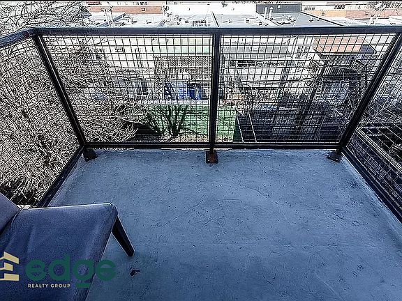 4th image of 254 Palmetto St #5B