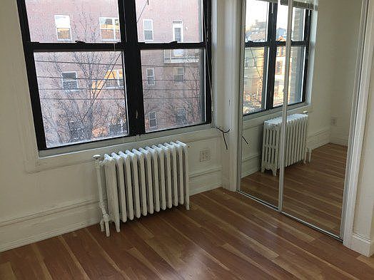 1st image of 2520 21st St #3