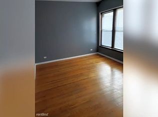 6347 S Saint Lawrence Ave #1, Chicago, IL 60637