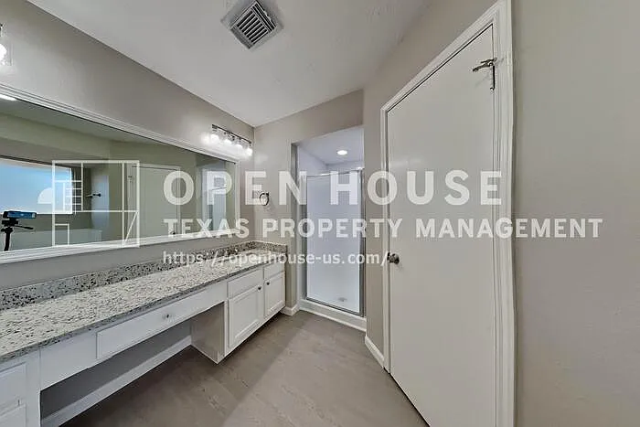 18607 Twigsworth Ln — Photo 13