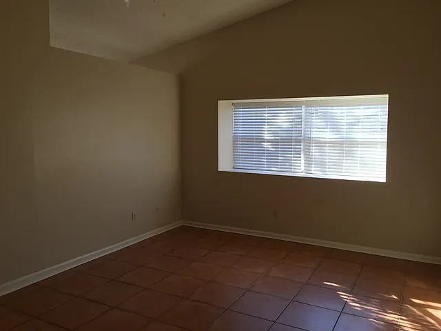 3305 Secret Isle Ln — Photo 5