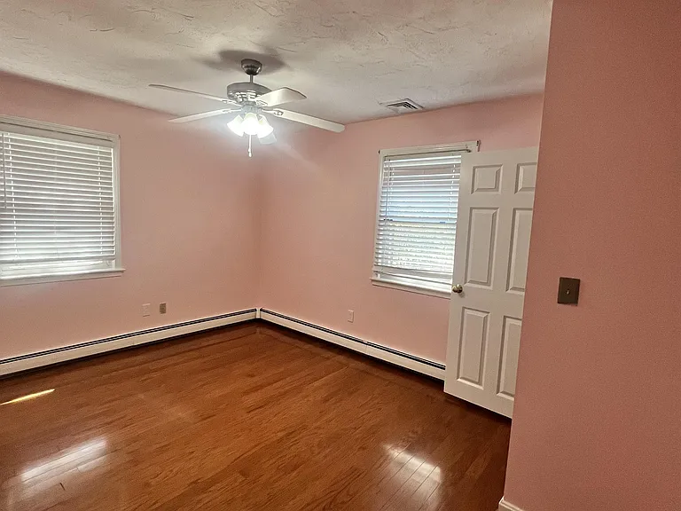 3 Hearthstone Cir — Photo 5