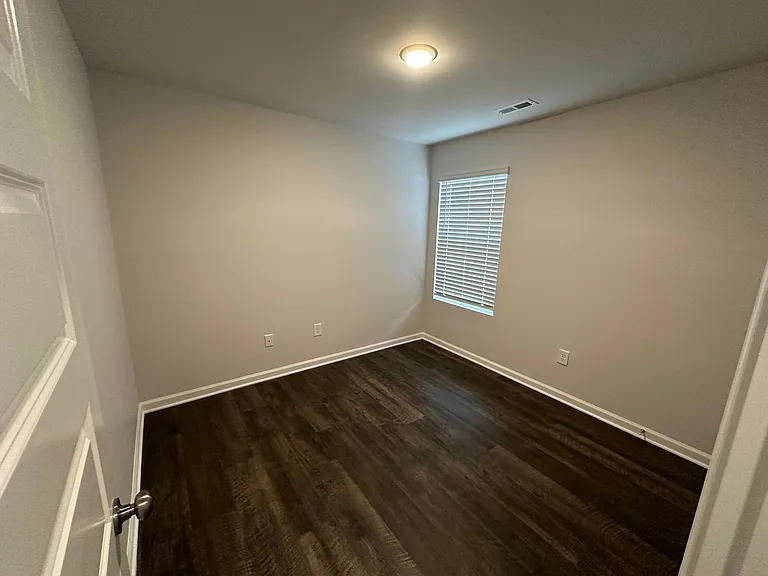 2125 Kilpatrick Ln — Photo 6