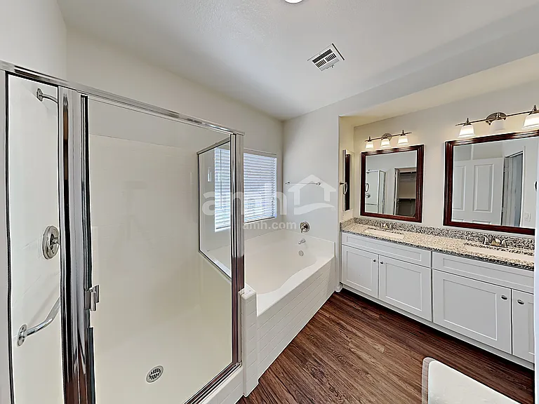 3413 E Flower St — Photo 13
