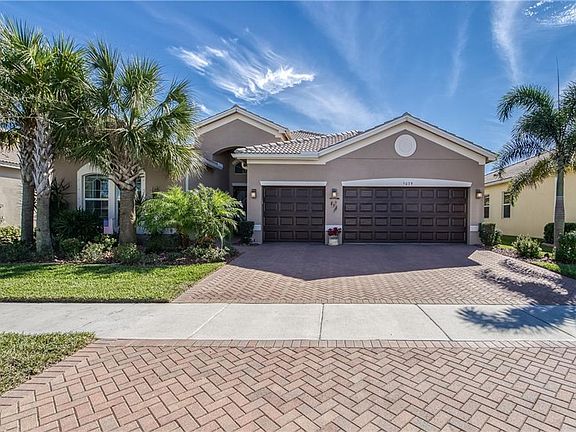 2nd image of 5039 Stone Harbor Cir