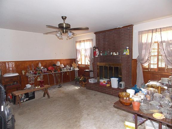 5th image of 111 Avenue L