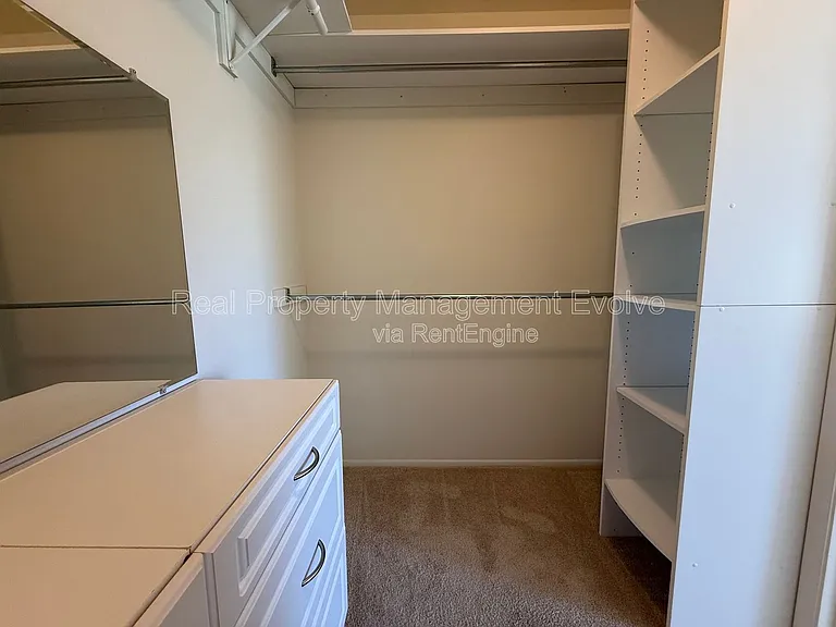 4849 E Lake Point Cir — Photo 15