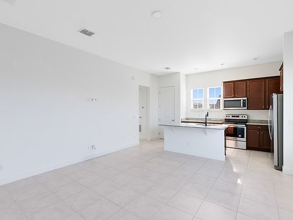 5th image of 8966 Lower Carrel Cir #1