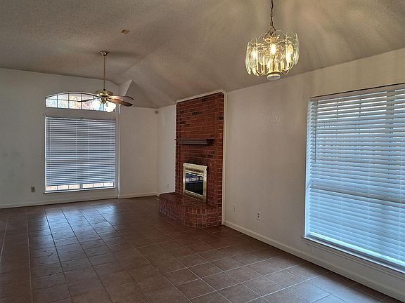 5th image of 5315 Carpenter Dr
