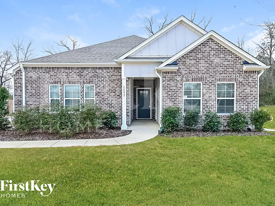 1177 Mountain Laurel Cir