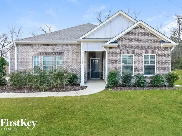 1177 Mountain Laurel Cir, Moody, AL 35004