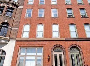 2131 Walnut St #301, Philadelphia, PA 19103