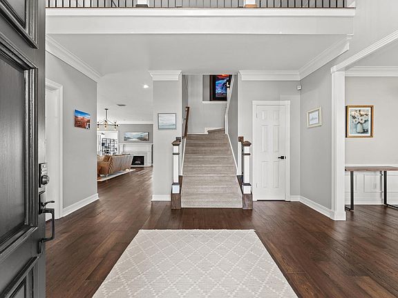 4th image of 2132 Kilkenny Dr