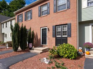 414 Fox Hollow Dr #414, Hudson, NH 03051