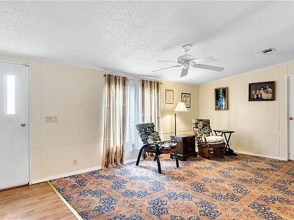4th image of 16801 Sugar Berry Ln
