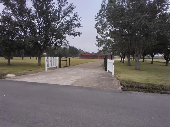 7787 Crochet Rd, Hayes, LA 70646