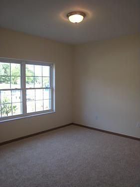 4th image of 9942 Arthur Ln APT J