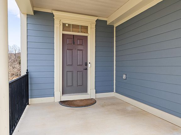 4th image of 1431 Delphi Ln