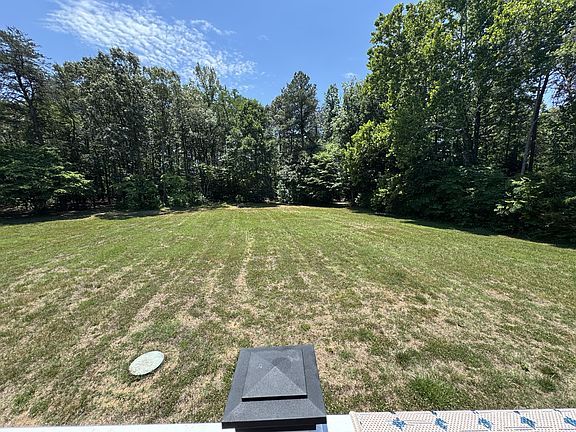 5th image of 12536 Ridge Rd