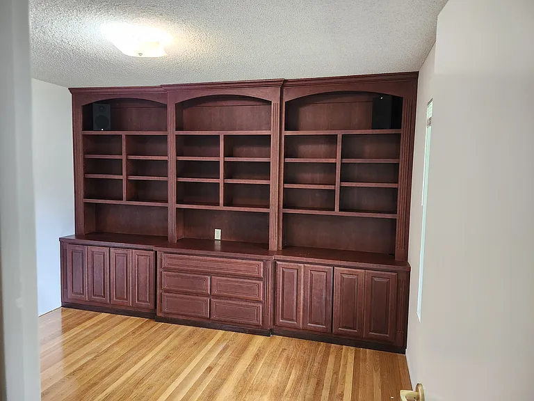 141 Meese Ct — Photo 4