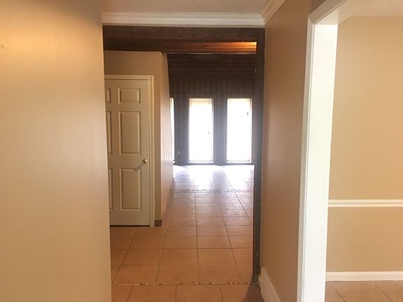 2nd image of 4438 Northwood Hills Dr