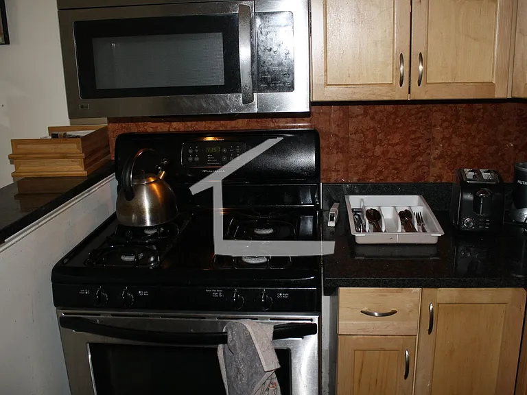 1682 Beacon St #A3 — Photo 11