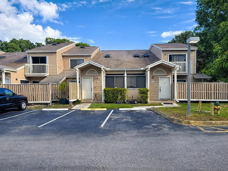 7174 Sportsman Dr — Photo 11